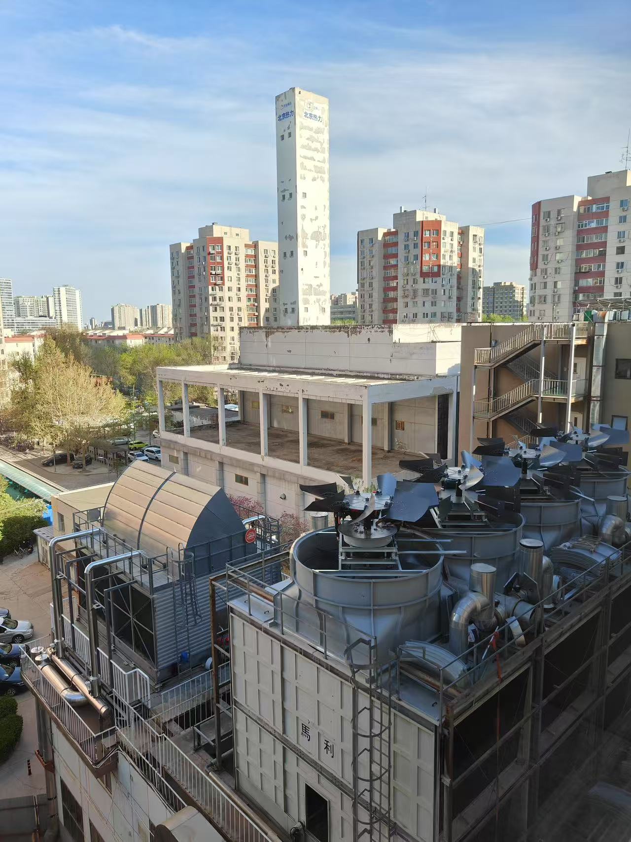 四川哪里有維修冷卻塔？深度解析川內(nèi)工業(yè)重鎮(zhèn)服務(wù)網(wǎng)絡(luò)、專業(yè)團(tuán)隊(duì)分布與緊急救援響應(yīng)機(jī)制