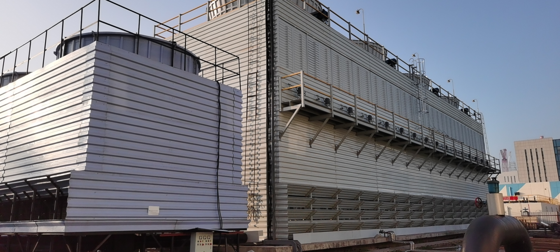 <strong>冷卻塔過濾器應該怎么選無閥過濾器與淺層砂過濾器怎么選深度解析：水力</strong>