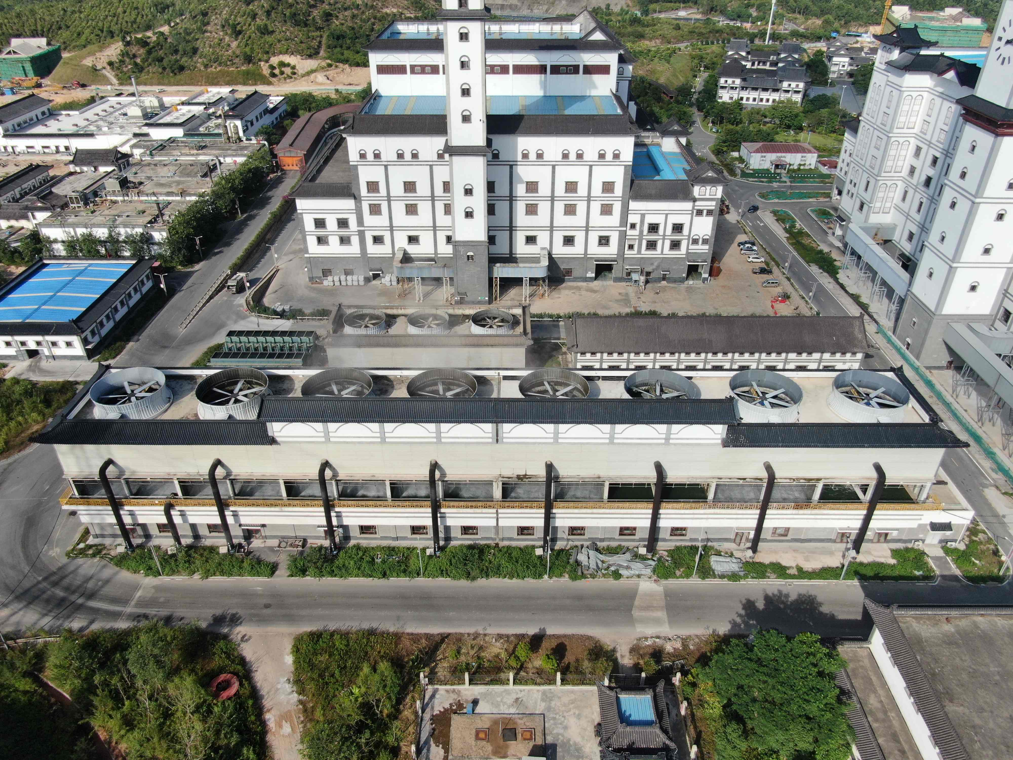 冷卻塔消霧模塊維修全流程深度解析——從故障診斷到高效修復的實戰指南