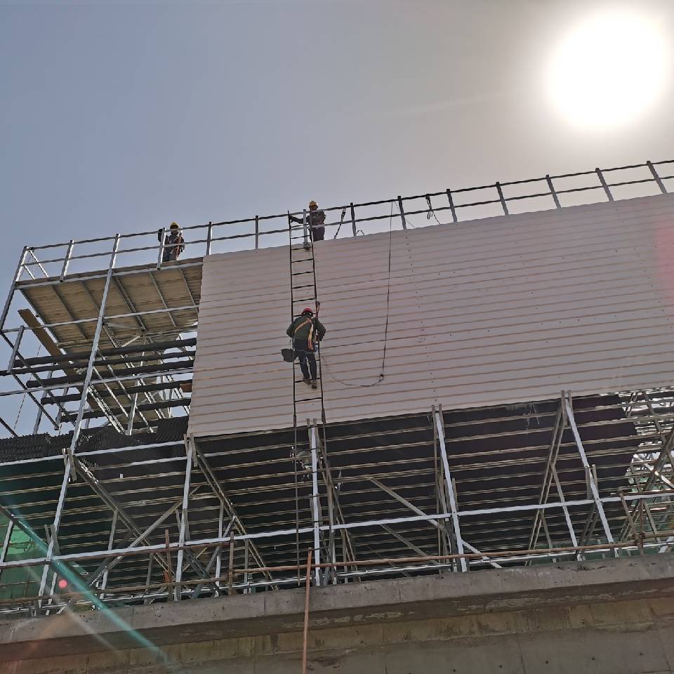 <strong>陜西冷卻塔維修區域氣候應對策略：從黃土高原風沙治理到秦嶺溫差適配的全</strong>