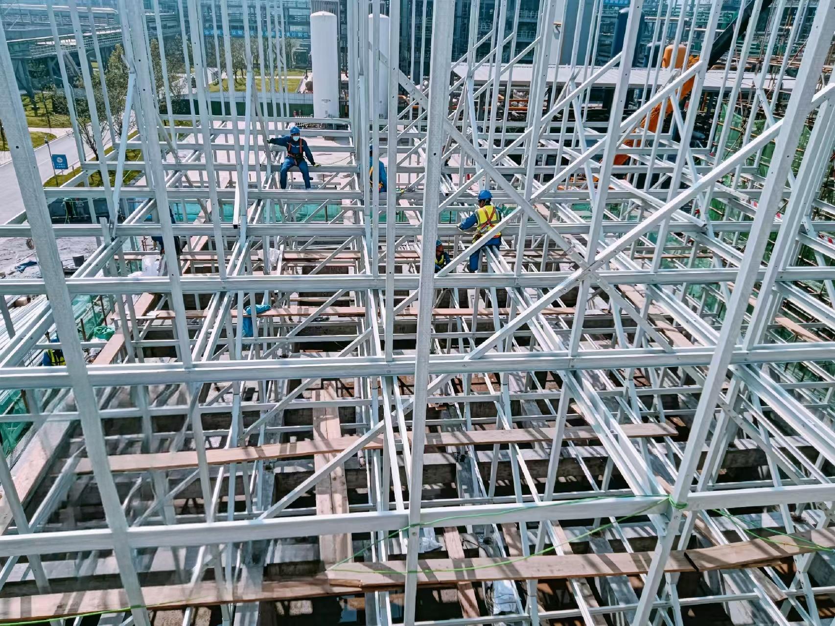 <strong>工業冷卻塔填料寬度流體力學優化與精準選型指南：規避氣流短路風險，實現熱</strong>