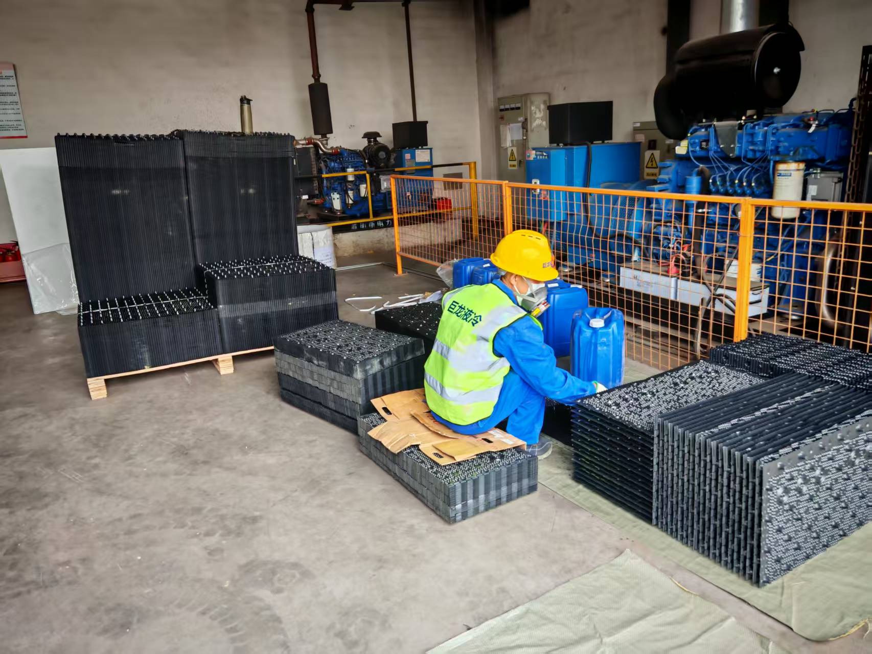 冷卻塔填料更換全流程技術指南:從選型到驗收的標準化操作解析