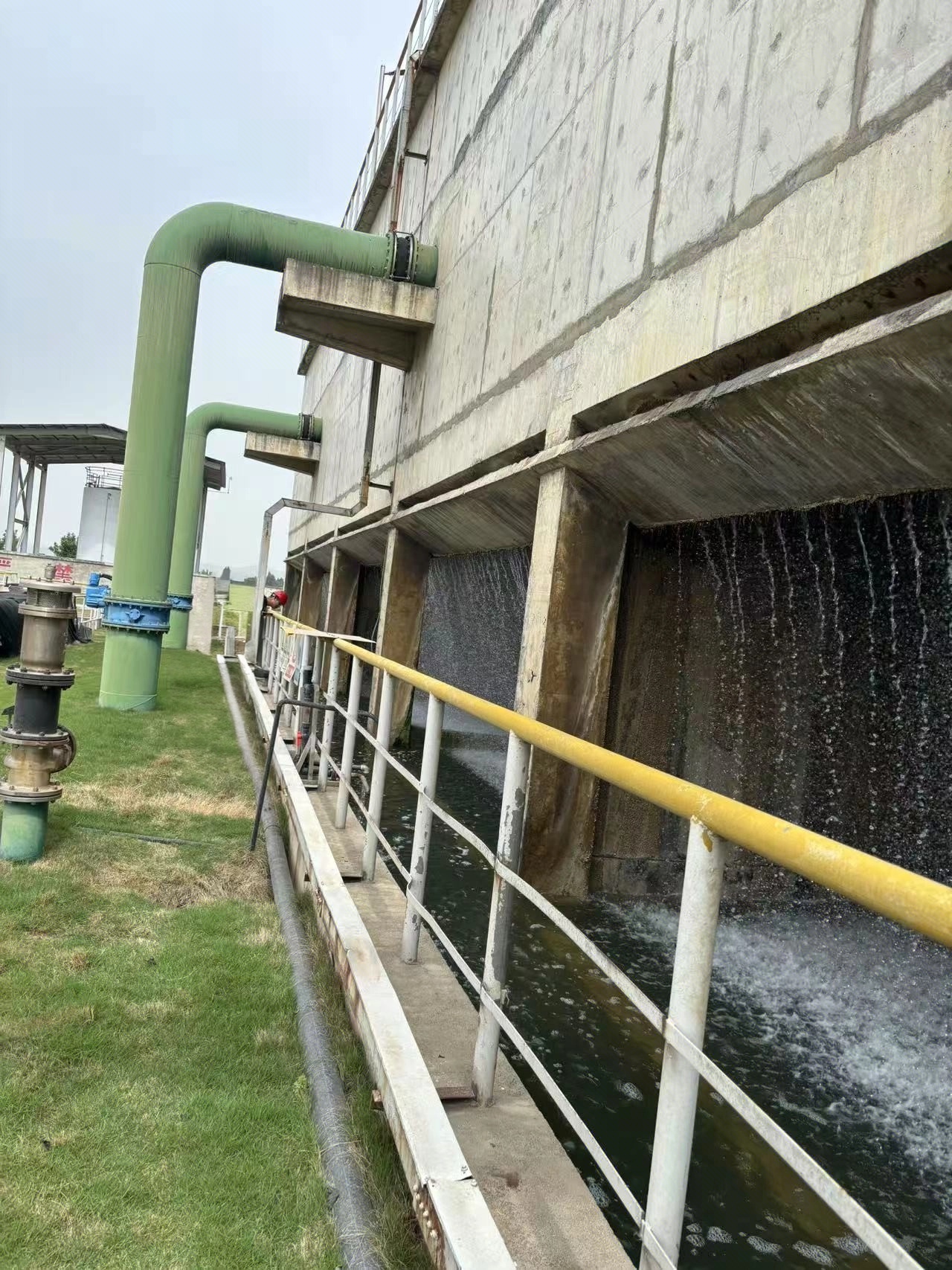 四川工業(yè)冷卻塔維修