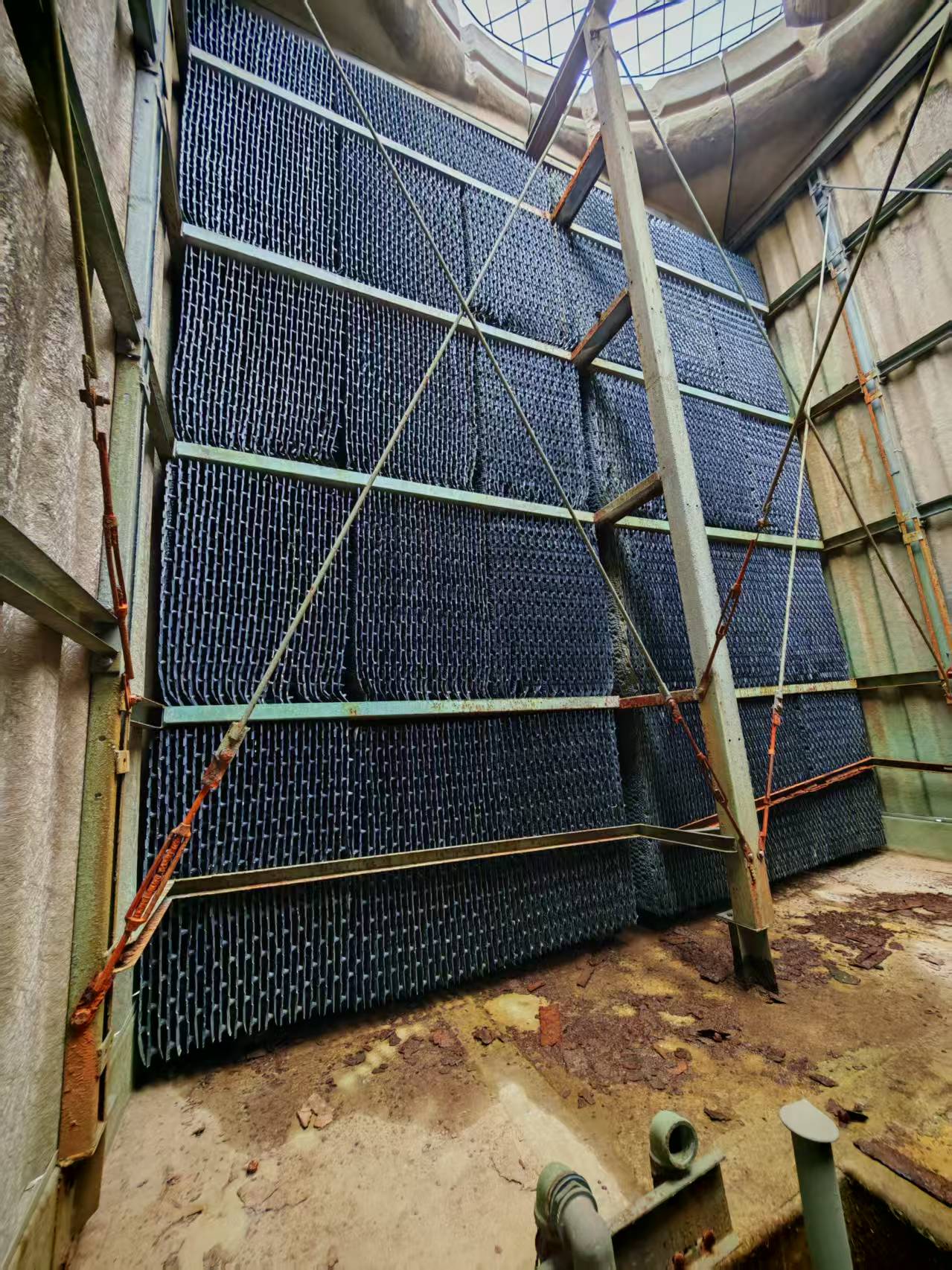 <strong>冷卻塔填料怎么粘結</strong>