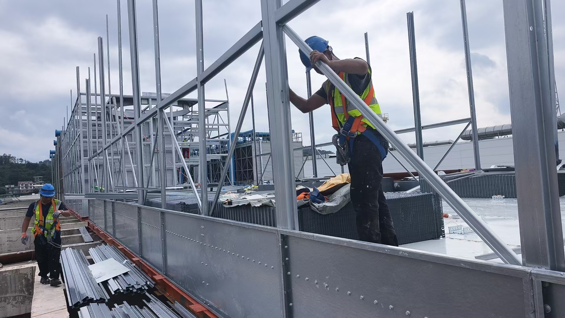 <strong>工業冷卻塔填料阻燃</strong>