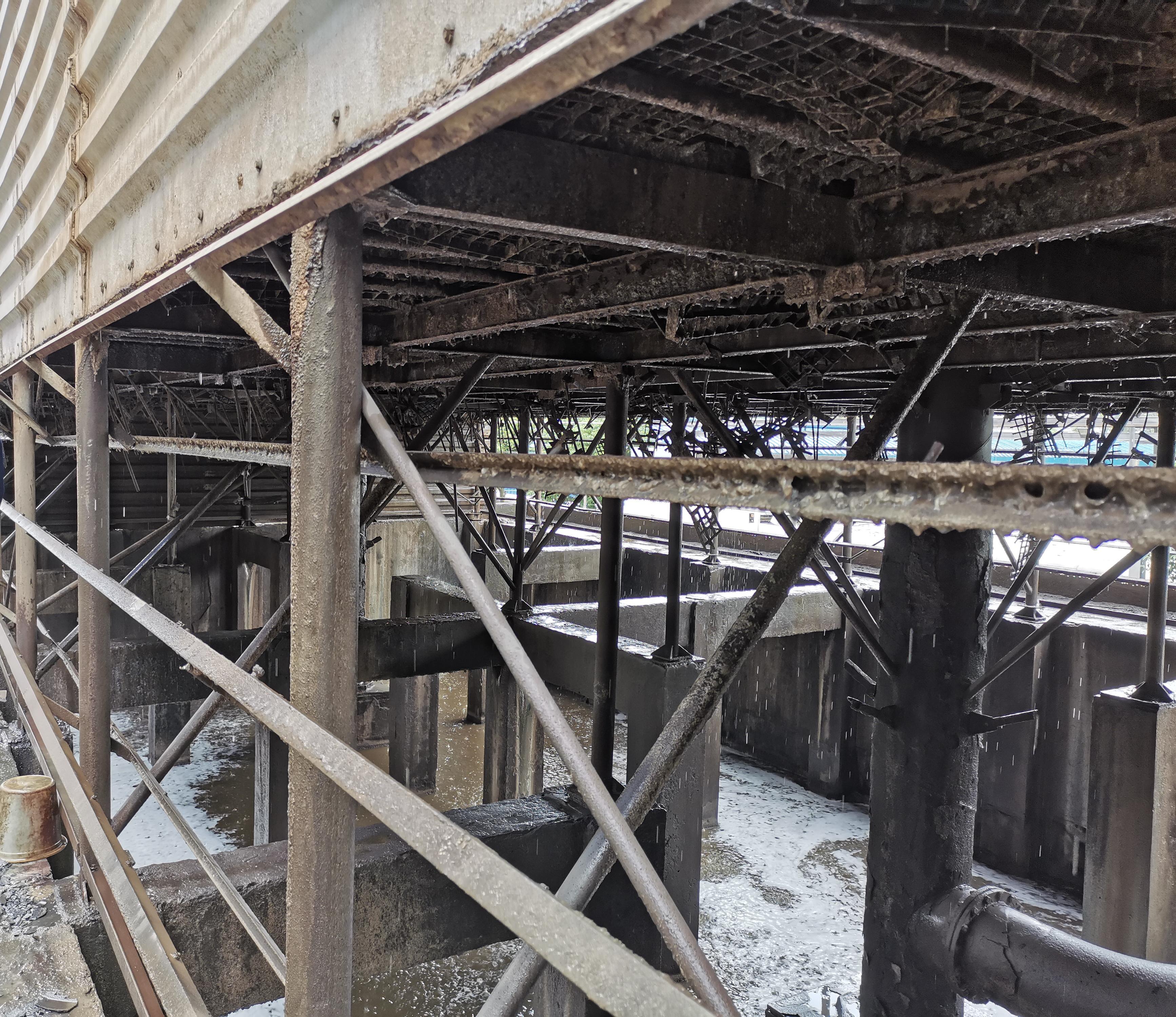 <strong>工業冷卻系統的能效核心：冷卻塔黑色填料的科學本質、冷卻塔黑色填料的工</strong>