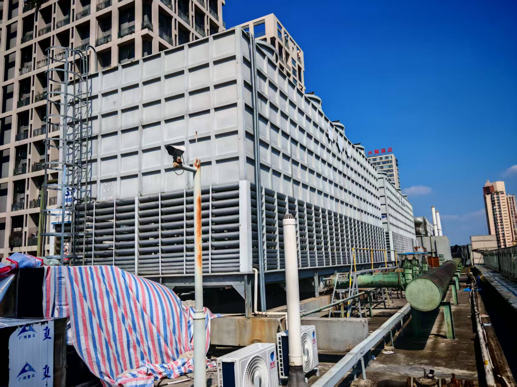 <strong>深度解析：冷卻塔高溫填料維修更換的核心技術與長效管理策略</strong>