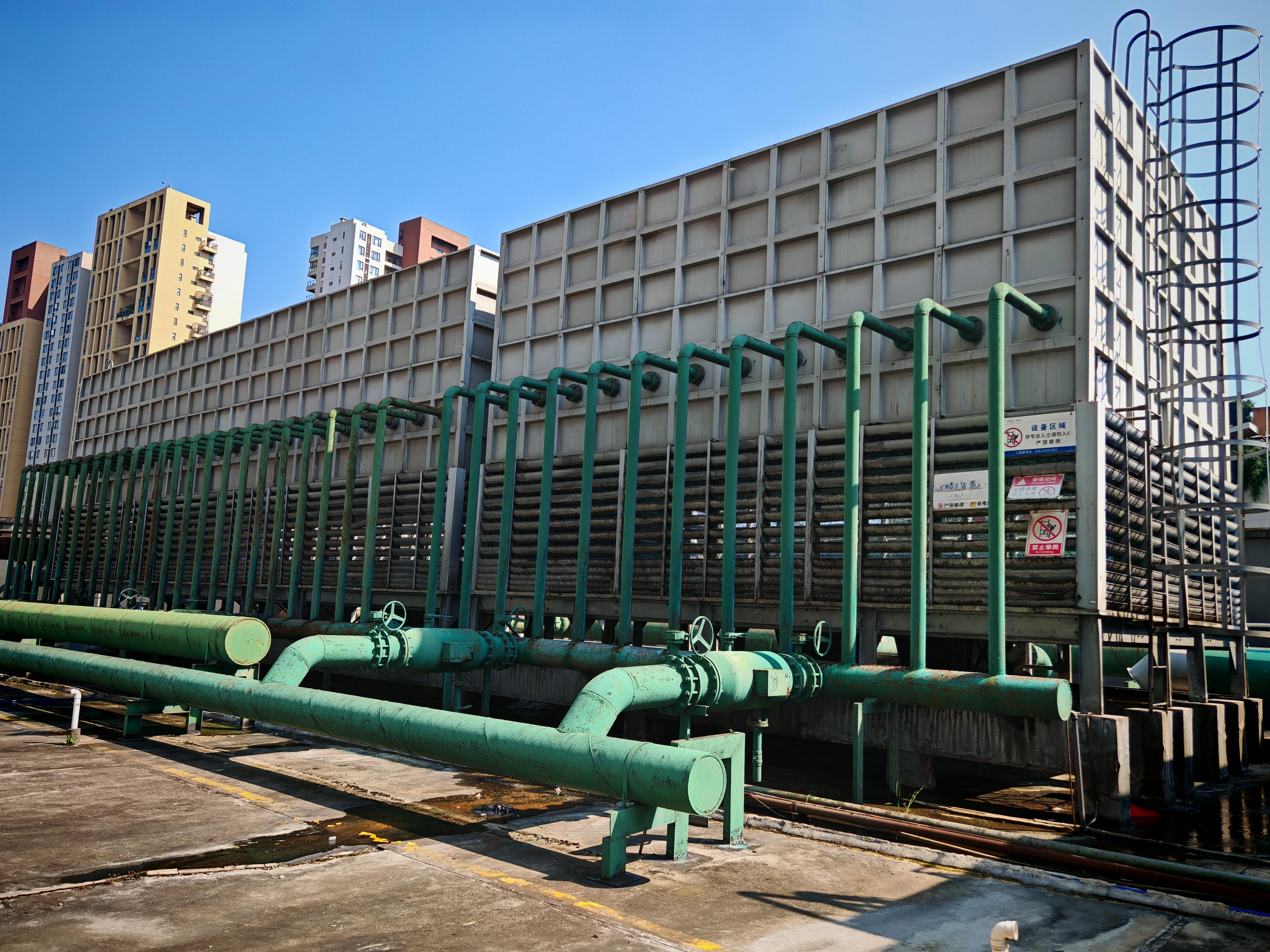 <strong>工業(yè)冷卻系統(tǒng)應(yīng)急響應(yīng)體系構(gòu)建：冷卻塔維修聯(lián)系方式獲取策略與冷卻塔維修</strong>