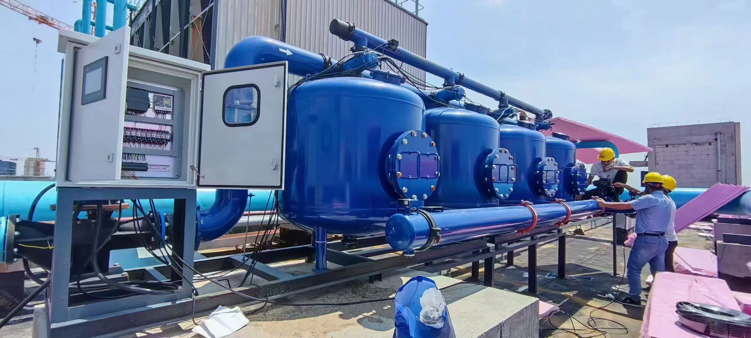 <strong>如何減少冷卻塔填料腐蝕：從電化學機理到全生命周期防護的深度運維策略</strong>