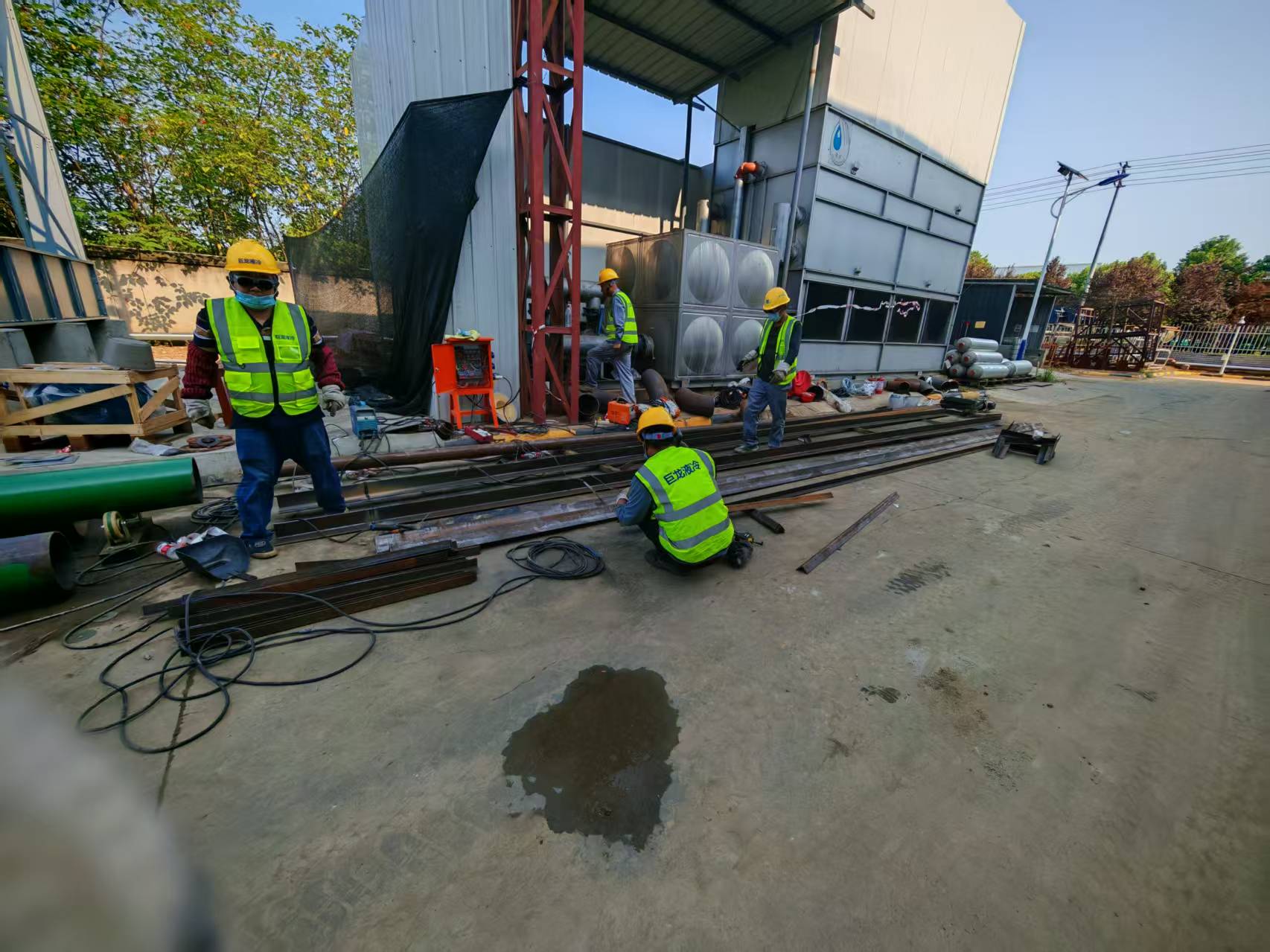 <strong>全面解析冷卻塔填料阻力對系統(tǒng)能耗與性能的影響機(jī)制與科學(xué)管控策略，深</strong>